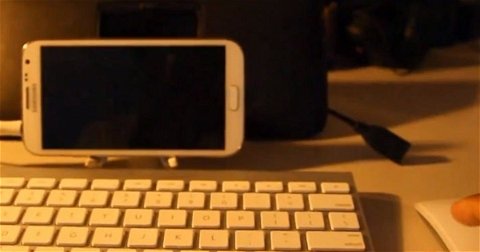 Un curioso vídeo muestra al Samsung Galaxy Note II funcionando como un PC