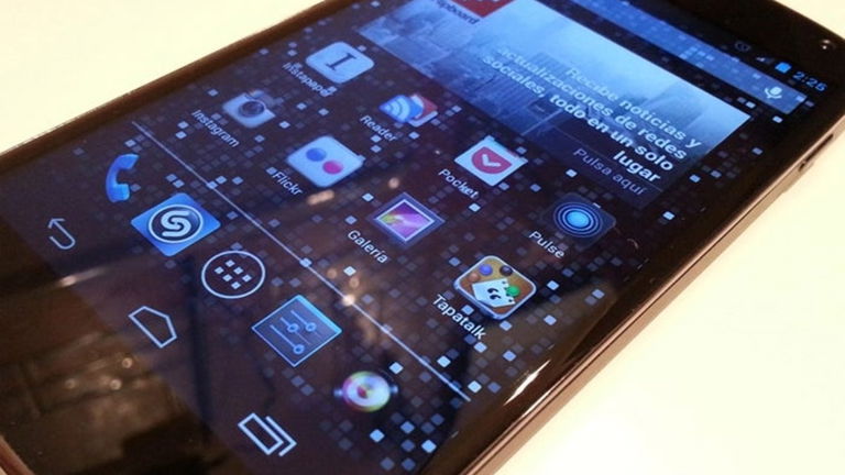 ¿Crees factible que se haya parado la producción del Google Nexus 4 y esté próximo su sucesor?