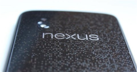 Movimientos en torno al stock del Google Nexus 4 hacen especular con una renovación
