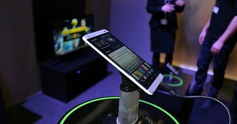 Amena añade a su catálogo, entre otros, el HTC One, del que volvemos a analizar la situación