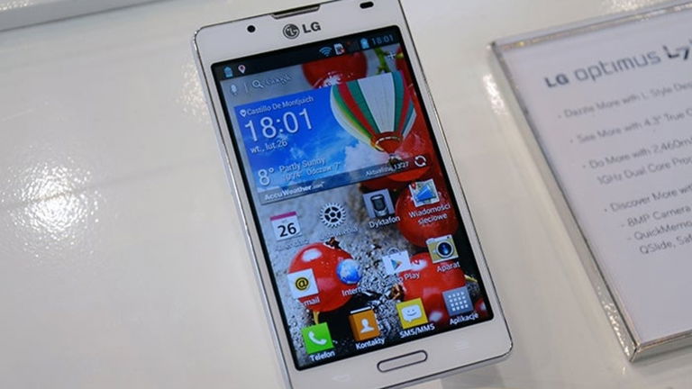 MWC 2013 | LG sigue apostando por la gama media, presenta el LG L7 II