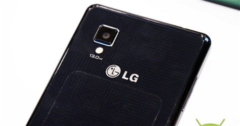 Enfrentados por el LG Optimus G, ¡el primer feelphone en el ring!
