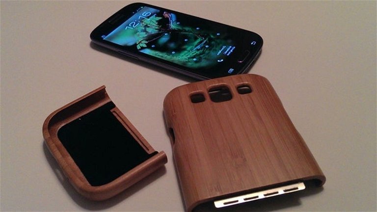 Probamos la funda Snugg en madera de bambú para el Samsung Galaxy S III