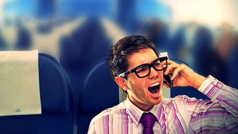 Ten a mano tus contactos favoritos en la pantalla de tu smartphone con CallWho Widget