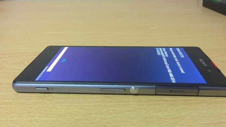 Avistado en vídeo el Sony Xperia Sirius, ¿lo veremos en el MWC?
