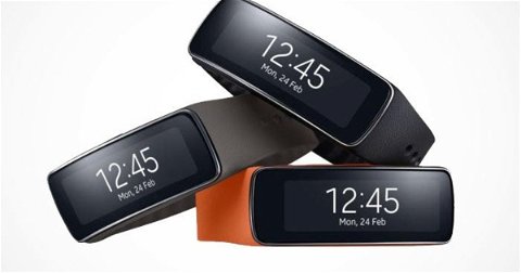 Comparamos la Samsung Gear Fit con las mejores alternativas, Jawbone Up y Nike Fuelband
