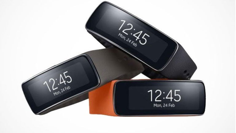 Comparamos la Samsung Gear Fit con las mejores alternativas, Jawbone Up y Nike Fuelband