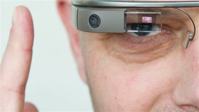Probamos el concesionario del futuro desde Google Glass en la Renault Techno Experience