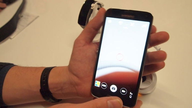 Samsung confirma el fallo de la cámara del Galaxy S5