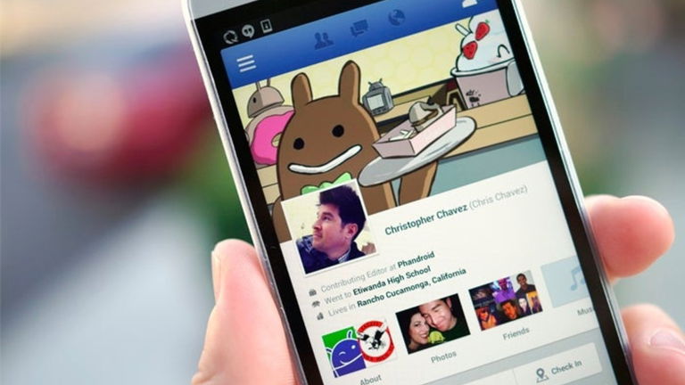 Descubre cómo usar tus fotografías de Facebook como un Live Wallpaper