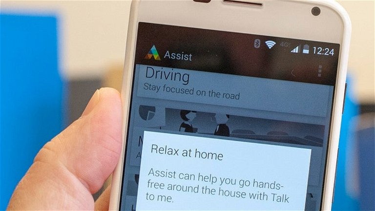 Motorola Assist se actualiza: asistencia en carretera, relax en casa