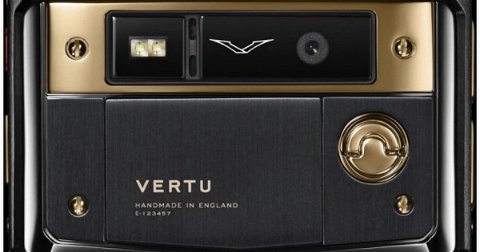 Vertu, la compañía de smartphones de lujo que se declaró en bancarrota... ha vuelto