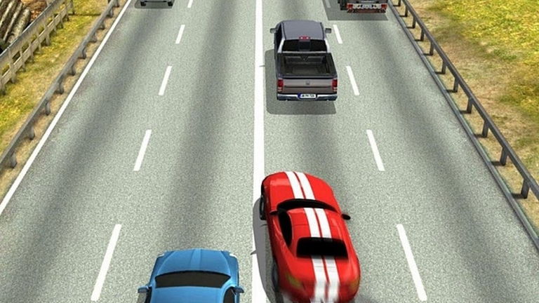 Siente el olor del asfalto quemado en Racing Fever