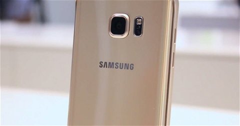 Así de bien luce el Samsung Galaxy Note 5 con tapa trasera transparente