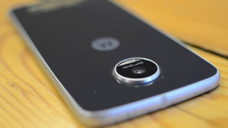 Motorola actualiza el Moto Z a Android 8.0 Oreo