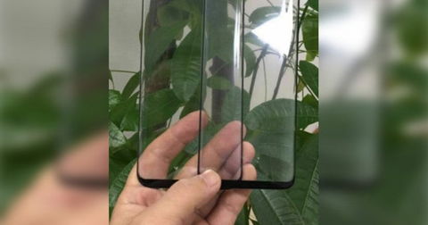 El panel frontal de los Samsung Galaxy S8 y S8 Plus aparece en una nueva imagen filtrada