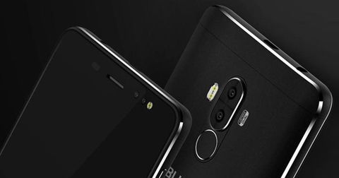Así es el BLUBOO D1, con doble cámara frontal y doble cámara trasera