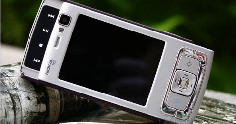 Cuando el Nokia N95 costaba 600€, así eran los precios de los móviles hace 10 años