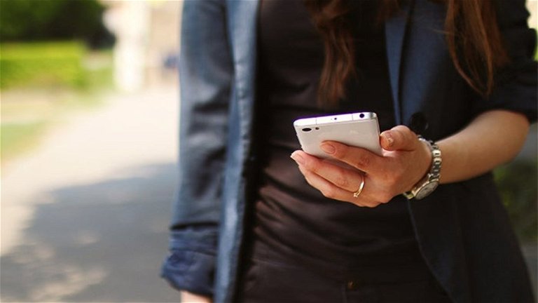 Las 6 cosas en las que deberías fijarte antes de comprar un móvil