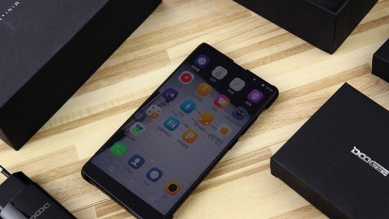 Así es el DOOGEE Mix, un smartphone con doble cámara, compacto y sin marcos