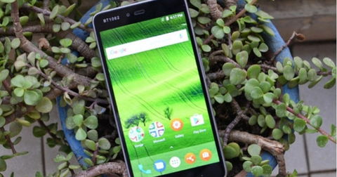 Smarton srt.phone, el smartphone de la India que seguramente es mejor que el tuyo