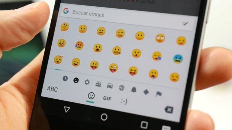 Adiós al emoji de la pistola, un pequeño gran cambio que por fin llega a Android