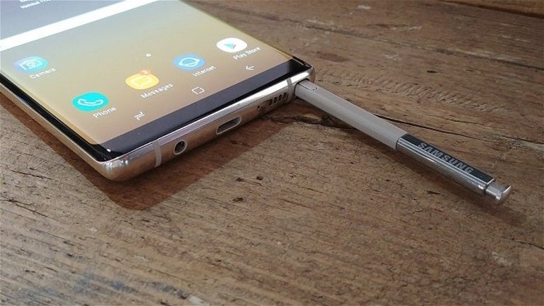 Samsung actualiza por fin el Galaxy Note8 a Android Oreo, aunque tocará esperar...