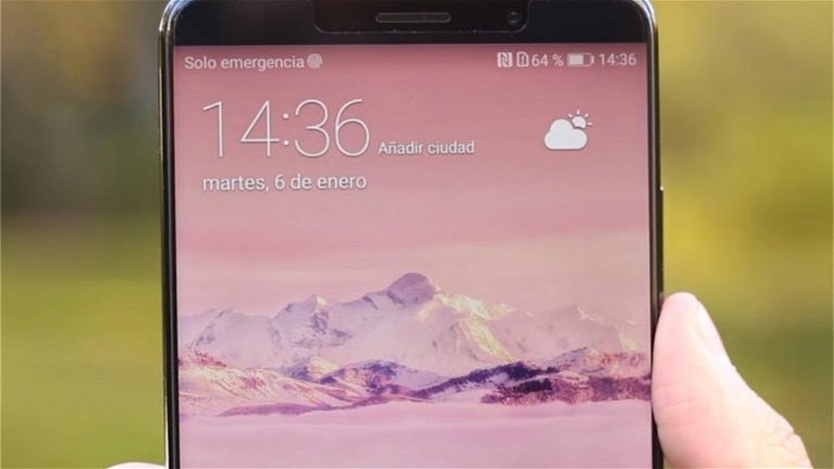 Aparece la supuesta primera imagen real del Huawei Mate 20 Pro, y es increíble