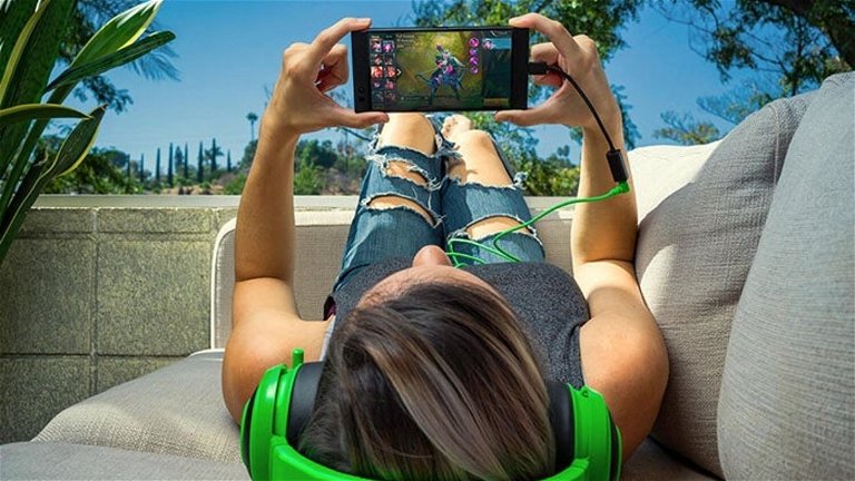 Razer Phone ya se vende en España y abre la veda al desarrollo externo