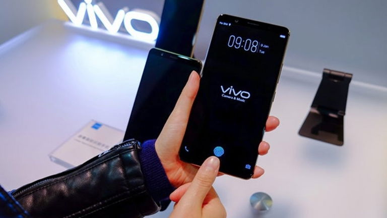Esto es lo que vale el primer móvil con lector de huellas bajo la pantalla