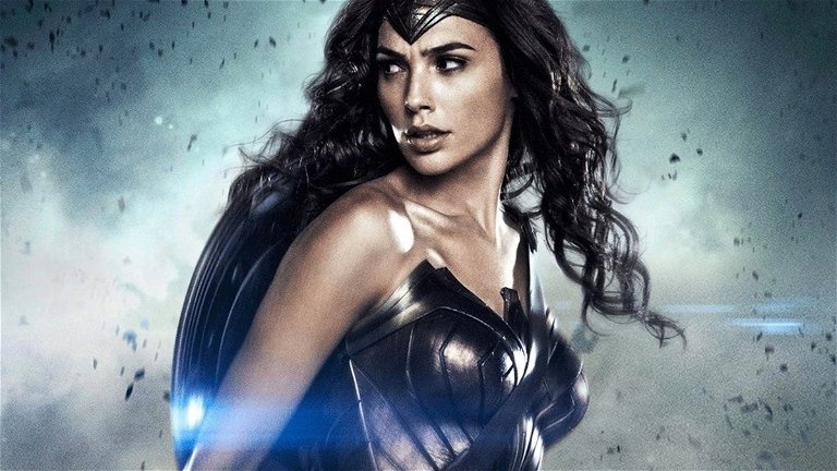 Huawei se encomienda a Wonder Woman para salvar el mercado estadounidense
