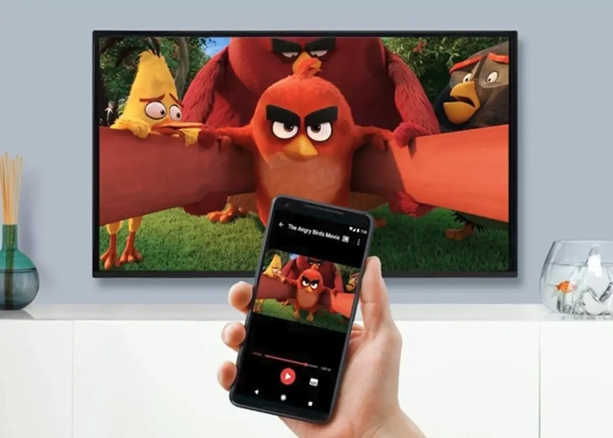 Prevalecer anunciar Involucrado Duplicar pantalla Android: cómo transmitir y compartir tu móvil con una TV