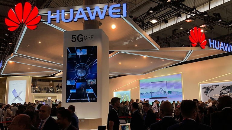 Huawei también quiere su teléfono plegable, y lo quiere antes que Samsung
