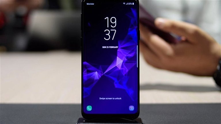 La nueva patente de Samsung, o cómo la pared de tu cuarto cargará tu móvil
