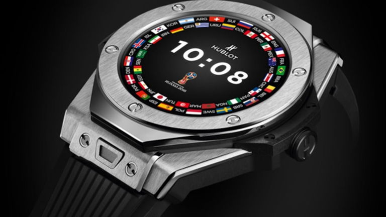 Así es el reloj Wear OS de 5.000 dólares que llevarán los árbitros del mundial de Rusia