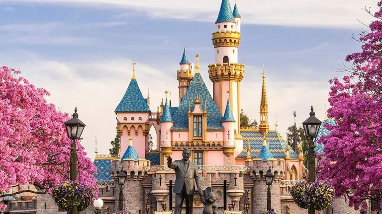 ¿Quieres ir gratis a Disneyland? Pues hazlo virtualmente gracias a Google Street View