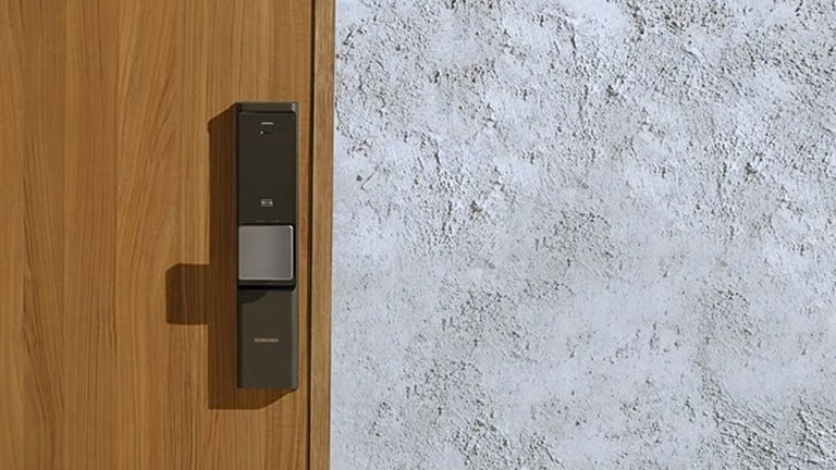 Así es la cerradura inteligente de Samsung, ¡controla la entrada de tu casa con el móvil!