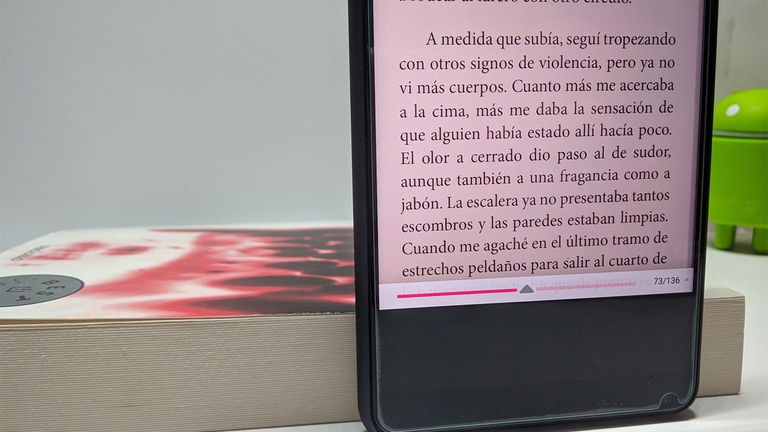Sí, Android tiene el mismo problema que iOS con los móviles sin marcos