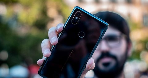 Xiaomi se apunta a la guerra de los megapíxeles: presentará un teléfono con 48