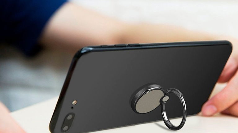 Este es el accesorio más ridículo y útil que puedes comprar a tu móvil