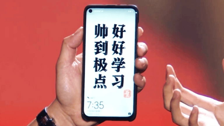Huawei Nova 4: este es el primer móvil con un agujero en la pantalla