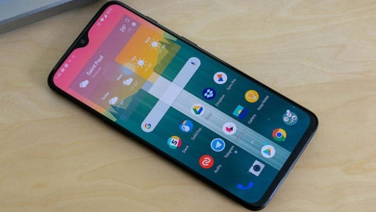 OnePlus 6T se actualiza y mejora la vida útil de la batería y el sensor de huellas