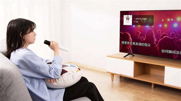 Lo nuevo de Xiaomi son unos micrófonos de karaoke que se conectan a la televisión