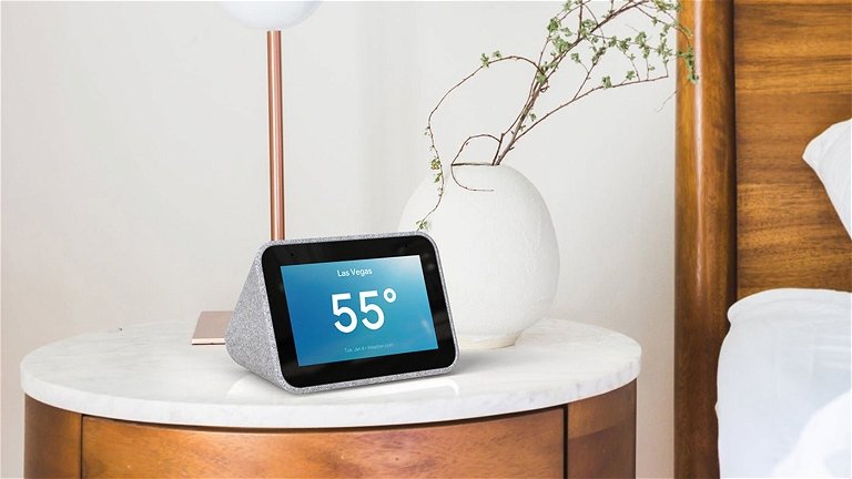 Lo último de Lenovo es un pequeño y adorable despertador inteligente con Google Assistant