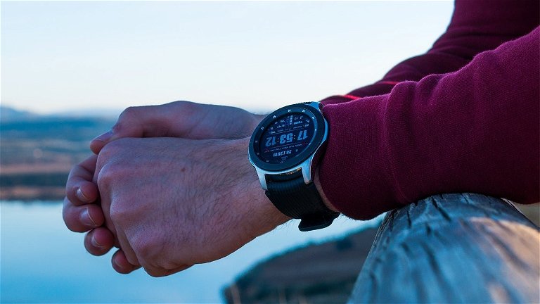 Samsung patenta un smartwatch con cámara y pantalla a lo largo de la pulsera