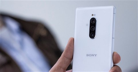 Para Sony, las cámaras pop-up son cosa del pasado: un futuro Xperia llegaría con altavoces desplegables