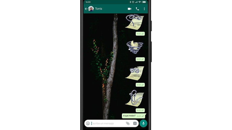 Cómo tener al mítico clip de Word en WhatsApp