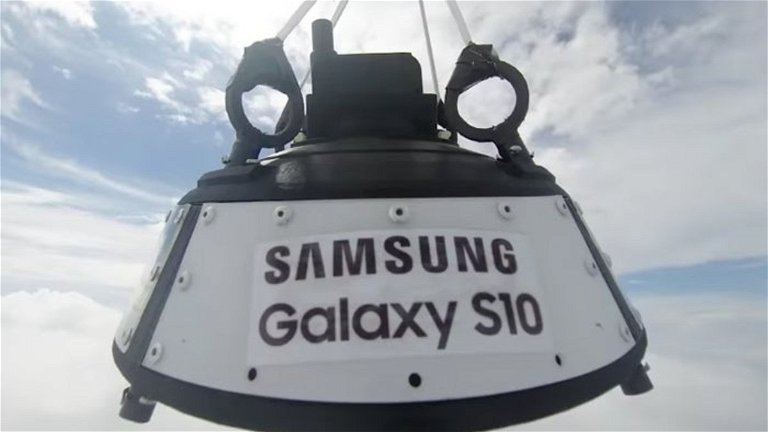 Lo de "Galaxy" iba en serio: Samsung lanza un S10 al espacio