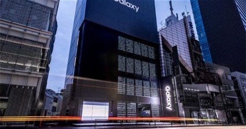 Abren una espectacular tienda Samsung en Japón con 1.000 Samsung Galaxy incrustados en su fachada