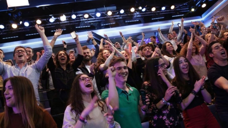 Samsung regala un Galaxy S10 a todo el público del programa de televisión El Hormiguero